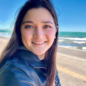 Meet your Posher, Olivia